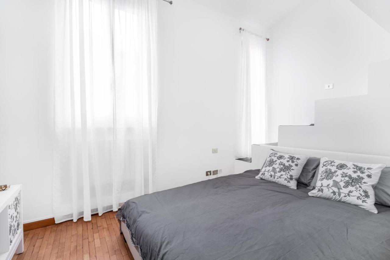 Duomo 7 Minuti Exclusive Apartment Vercelli Mediolan Zewnętrze zdjęcie